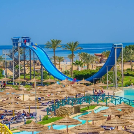 Нова Година в Хургада Titanic Beach & Aqua Park 5*